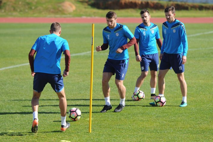 Na portugalskom suncu - Mišić, Ristovski, Vešović i Gorgon tijekom treninga u Albufeiri / Foto Ivan VOLARIĆ