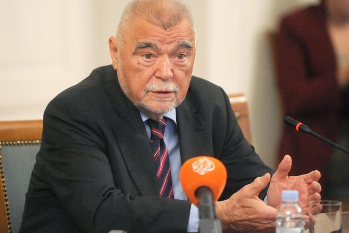 Od Mesića smo, pak, jučer čuli otrežnjujuću vijest da je, kao prvi premijer hrvatske Vlade i kasnije predsjednik Republike, uvijek reagirao i raspitao se kad je imao neka saznanja o nepravilnostima / Snimio Darko JELINEK