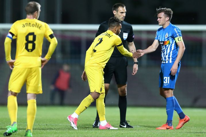 NK Lokomotiva - GNK Dinamo - Soudani i Luka Capan / Foto Sanjin Strukić/PIXSELL