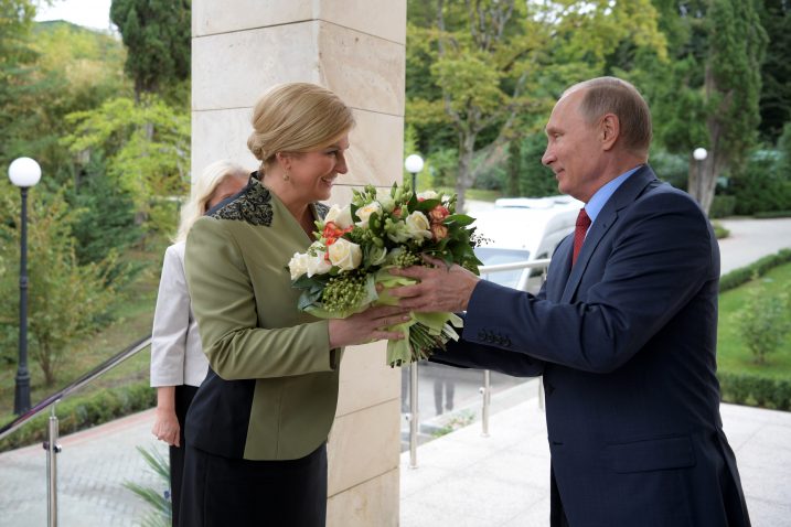 Kolinda Grabar-Kitarović i Vladimir Putin / Foto REUTERS