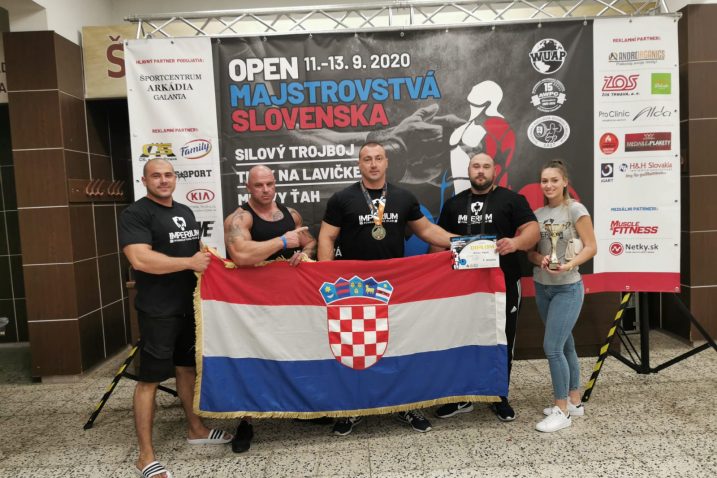 Natjecanje u powerliftingu u Slovačkoj / Foto PLK Rux