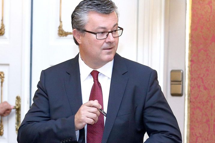 Tihomir Orešković je za svoj narušeni public image okrivio "glasne snage koje imaju pristup medijima" / Foto P. MAČEK/PIXSELL