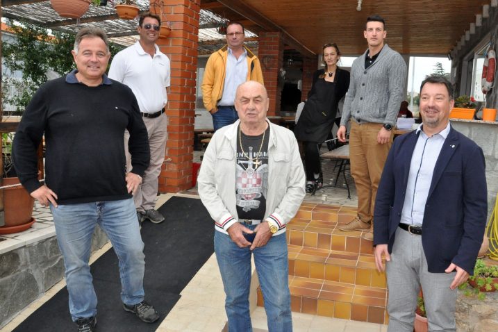 Foto Mladen Trinajstić