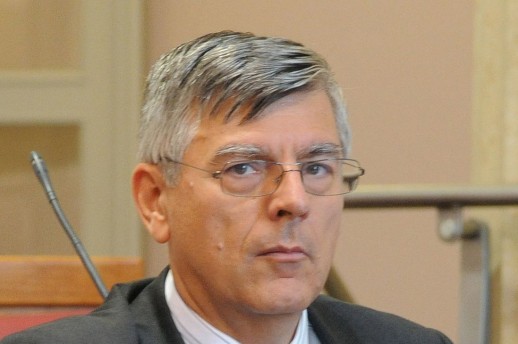 Foto Novi lsit arhiva