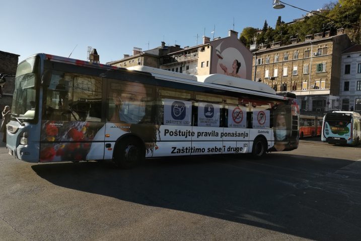 Foto Autotrolej