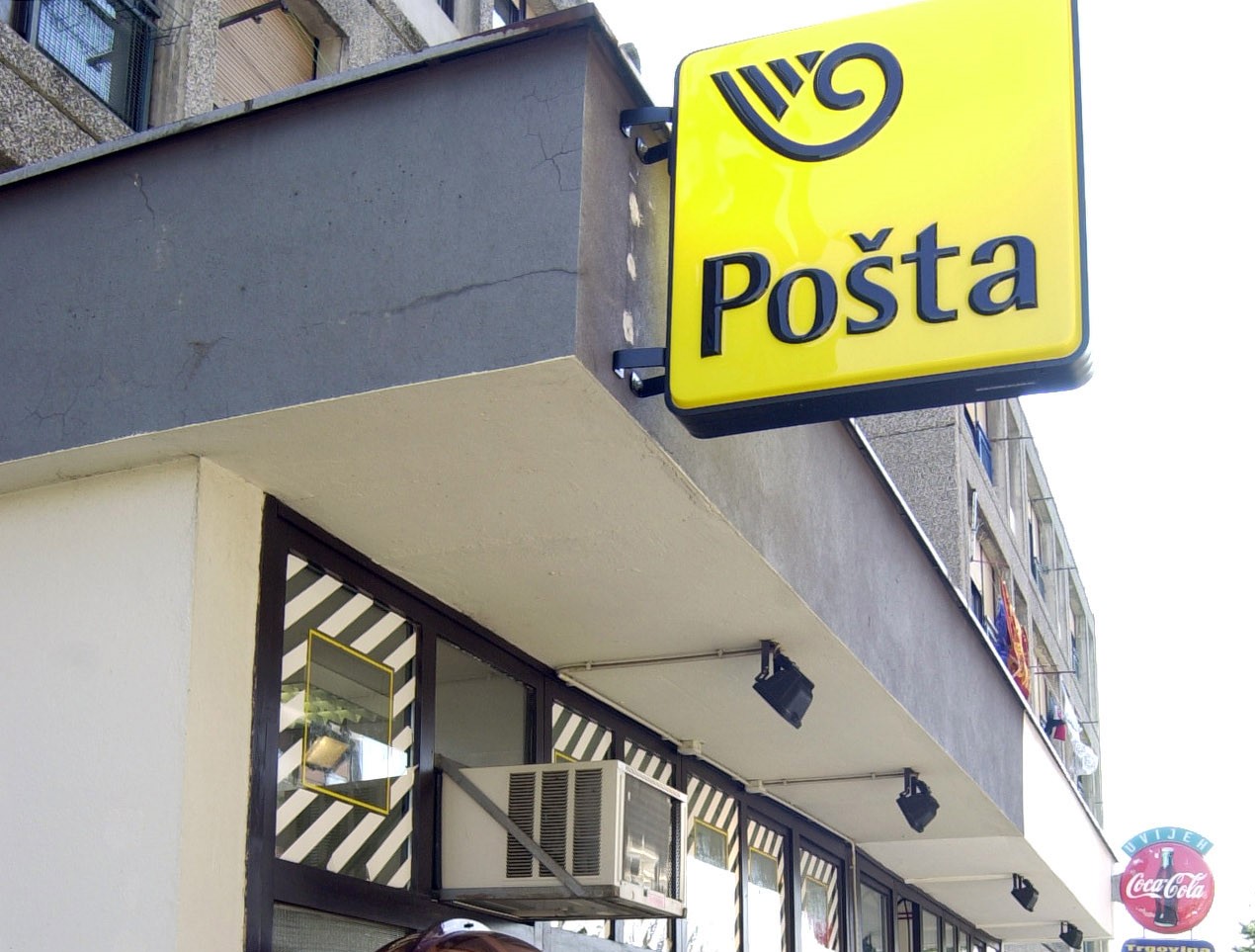 STRAH OD NOVOG SOJA VIRUSA Hrvatska pošta obustavila poštanski promet ...