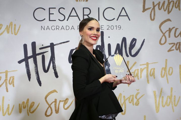 Prošlogodišnja dodjela nagrade publike za hit godine - Cesarica 2019. Franka Batelic. Photo: Matija Habljak/PIXSEL