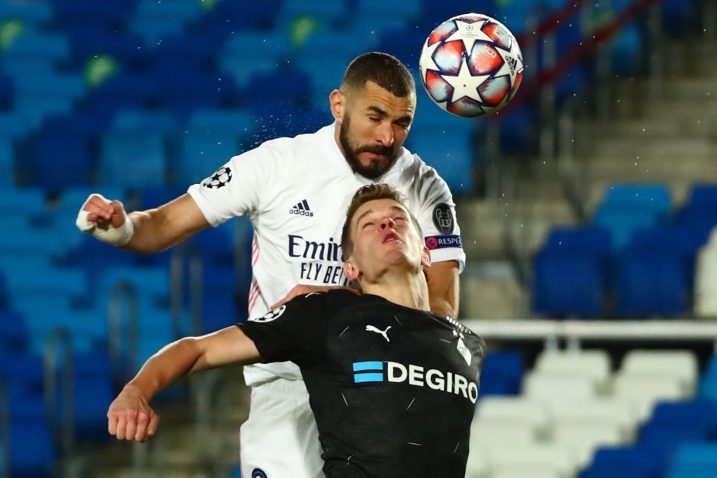 Karim Benzema je ovom prilikom nadvisio Matthiasa Gintera/Foto REUTERS