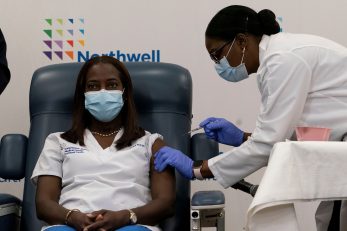 Sandra Lindsay / Reuters