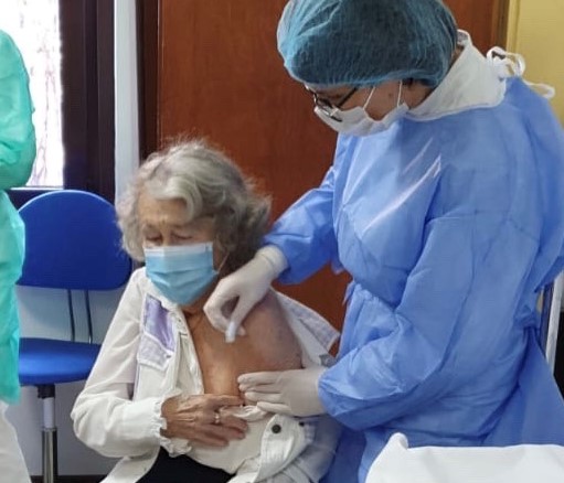 Dubravka Palović primila cjepivo na Kantridi