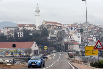 Novi Vinodolski - zaobilaznica od 6,5 kilometara trebala bi smanjiti gužve u ljetnim mjesecima / Foto S. DRECHSLER