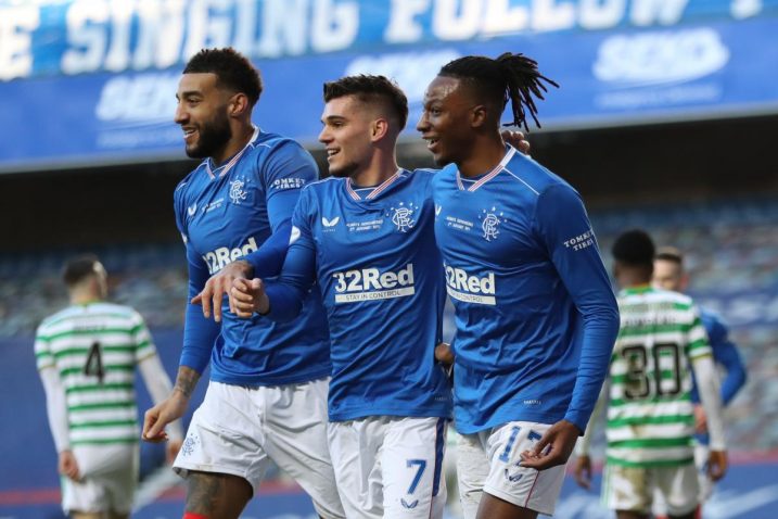 Joe Aribo, Connor Goldson i Ianis Hagi slave nakon autogola McGregora