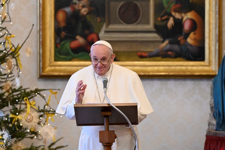 foto: Vatican Media/Handout via REUTERS