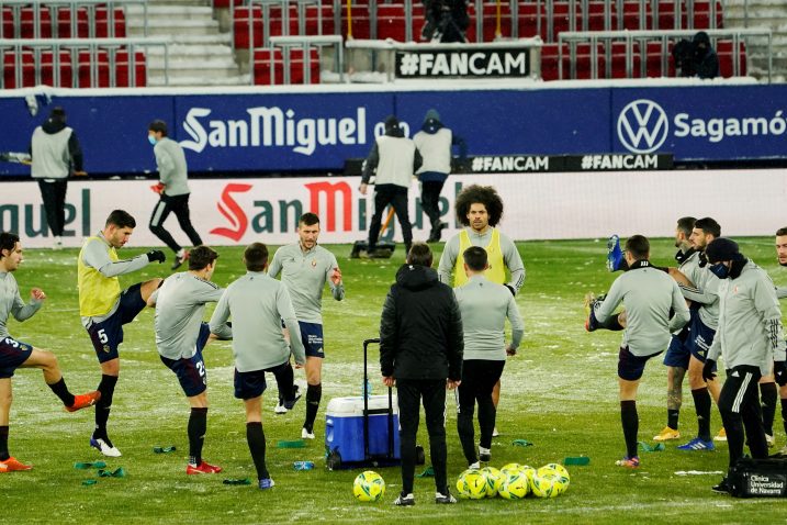 Realovci u Pamploni/Foto REUTERS
