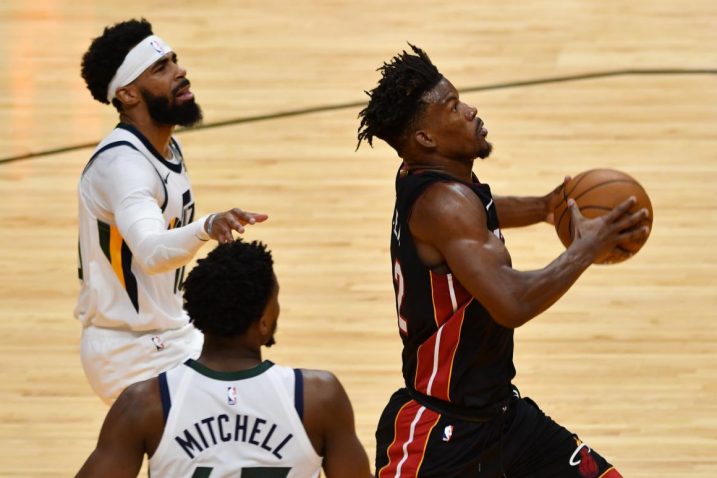 Jimmy Butler bježi obrani Jazza/Foto: REUTERS