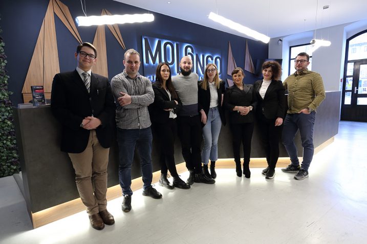 Molo Longo team