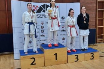 Alessandra Hassani bila je prva, a Tia Mameledžija treća u kategoriji do 55 kg