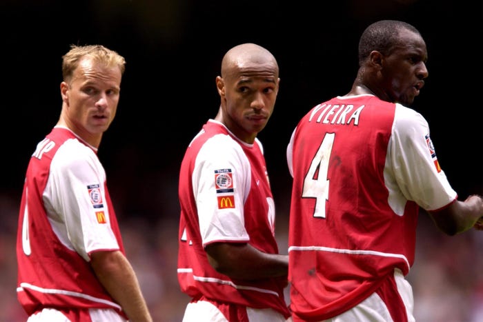 Dennis Bergkamp, Thierry Henry i Patrick Viera