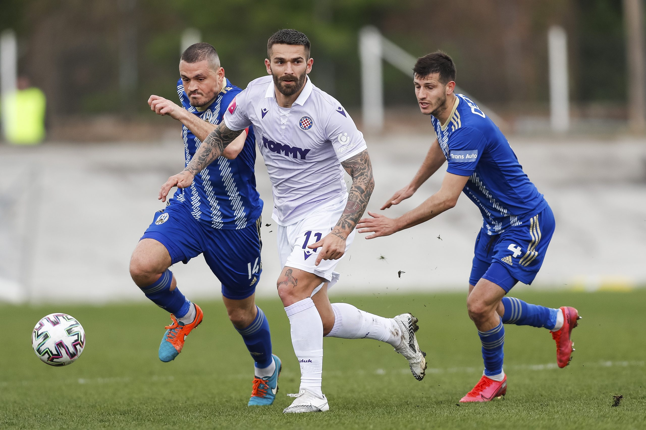 Mladi napadač Hajduka objasnio odlazak: 'Napadač Hajduka je Marko Livaja.  Uz njega se neću naigrati' - Večernji.hr