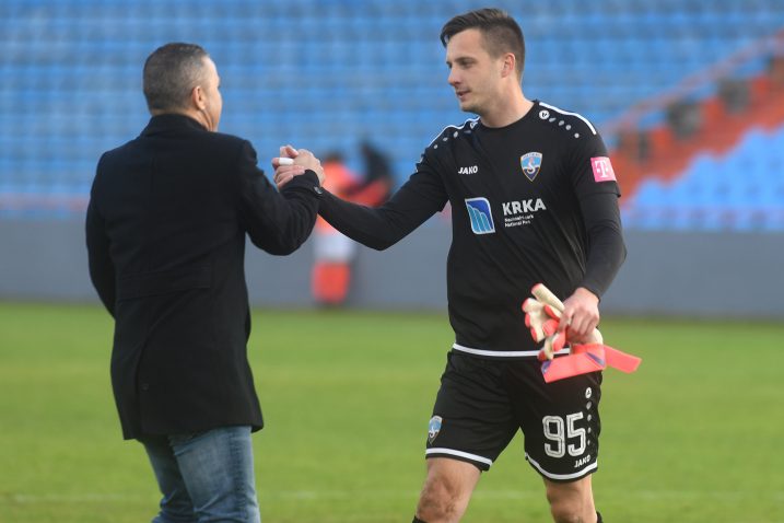 Sergi Escobar i vratar Lovre Rogić/Foto PIXSELL