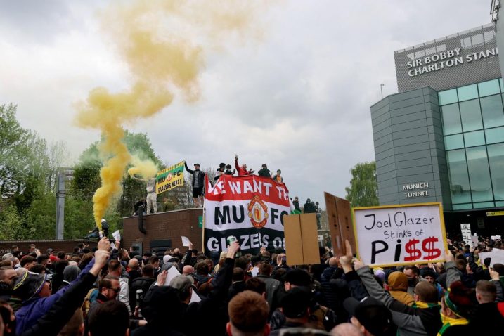 Prosvjed navijača Manchester Uniteda/Foto REUTERS