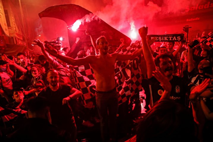 Slavlje navijača Bešiktaša/Foto REUTERS