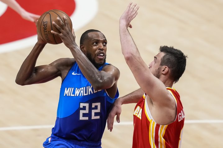 Khris Middleton i Danilo Gallinari/Foto REUTERS
