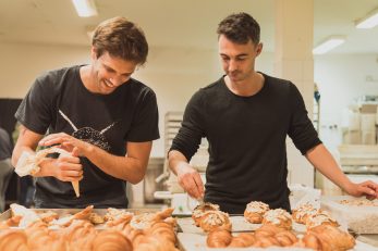 Dvojac koji stoji iza prve hrvatske nevidljive pekare Invisible Bakery Krostula