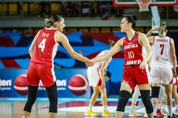 Ana-Marija Begić i Andrijana Cvitković/Foto FIBA