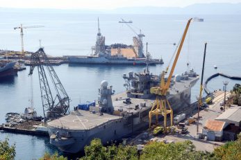 USS Mount Whitney na remontu u Viktor Lencu / Foto Vedran Karuza