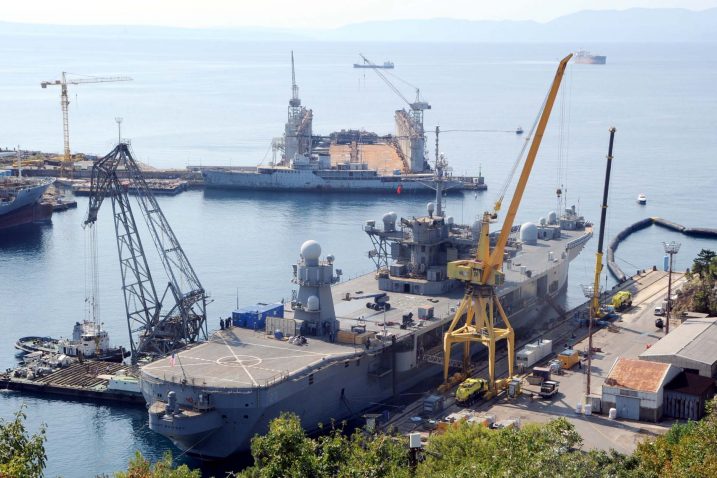 USS Mount Whitney na remontu u Viktor Lencu / Foto Vedran Karuza