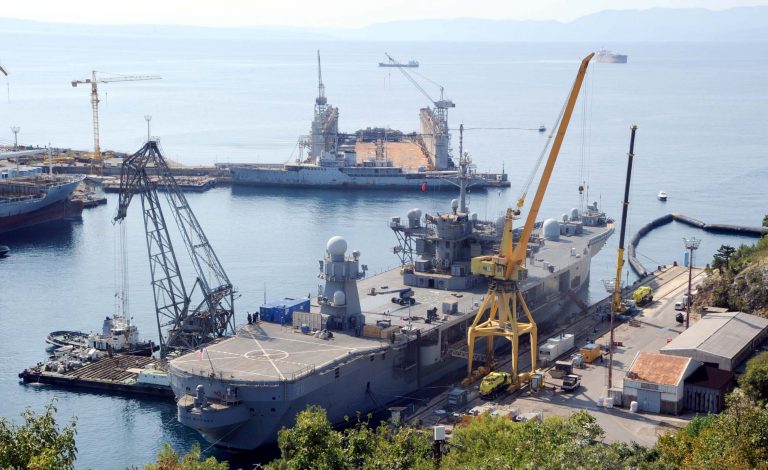 USS Mount Whitney na remontu u Viktor Lencu / Foto Vedran Karuza