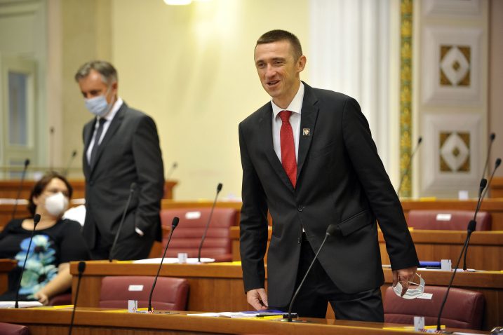 Ivan Penava i Miroslav Škoro na konstituirajućoj sjednici Sabora / Foto Davor Kovačević