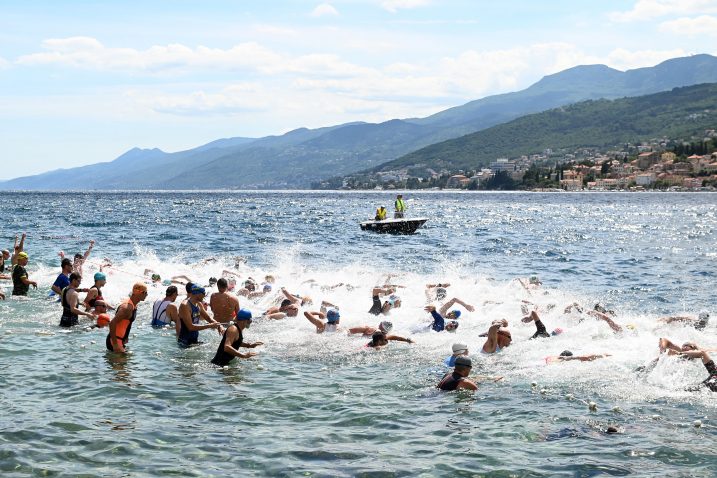 Start plivačke dionice/V. KARUZA