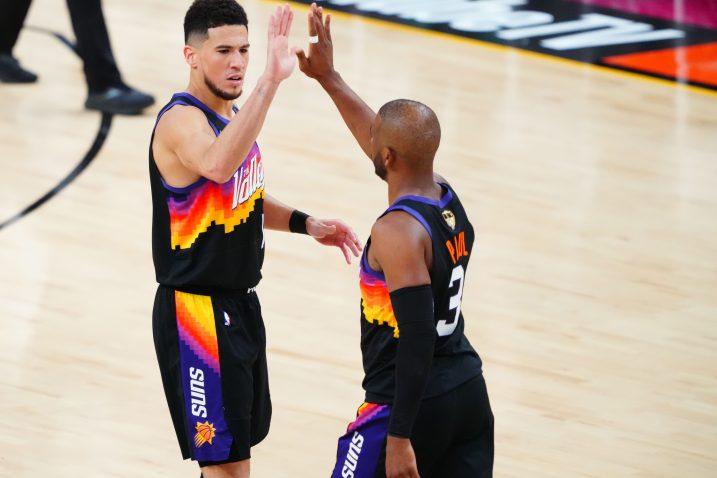 Devin Booker i Chris Paul/Foto REUTERS