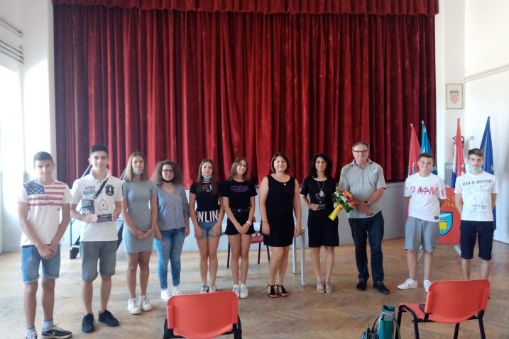 Inovativni viškovski učenici na primanju kod načelnice Sanje Udović