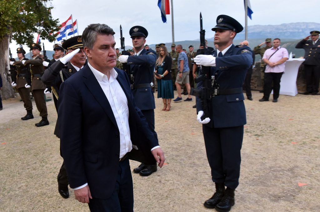 "Gospodo, taj film ne bute gledali": Zašto je predsjednik upro prstom u BiH - Vimarsana News