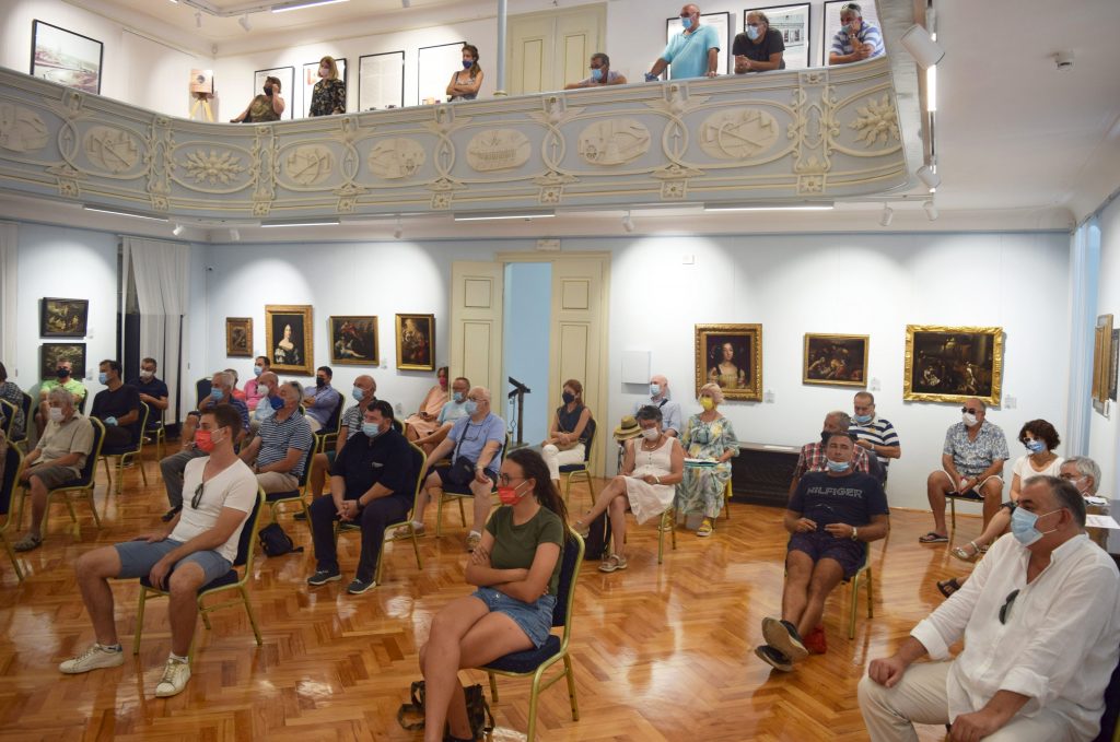 Javna rasprava o Studiji utjecaja na okoliš izazvala interes mještana, iako smatraju da je u lošem terminu / Foto B. PURIĆ 