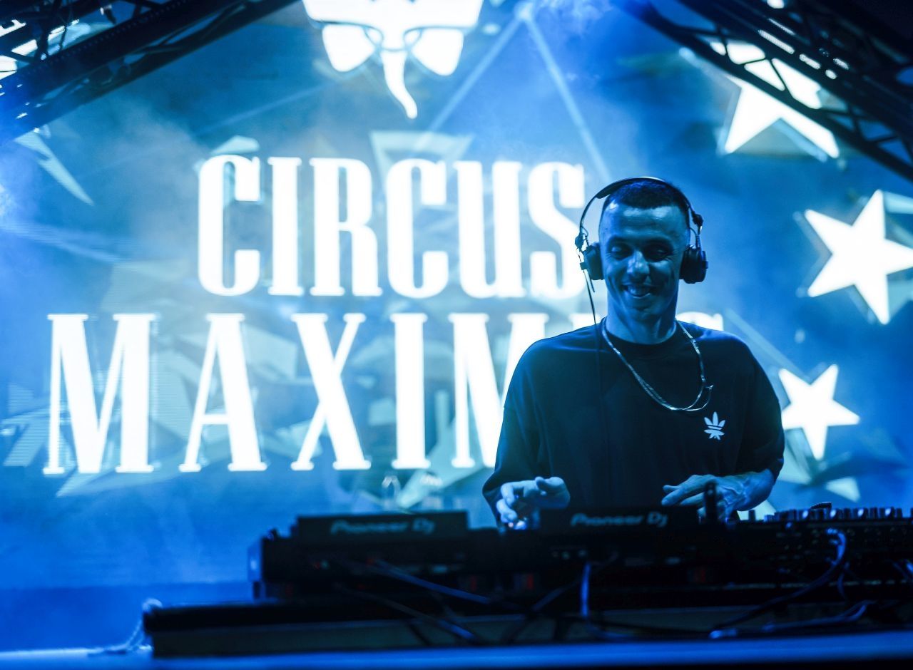 Svjetlosni i zvučni efekti iz budućnosti na festivalu Circus Maximus na Zrću - Vimarsana News