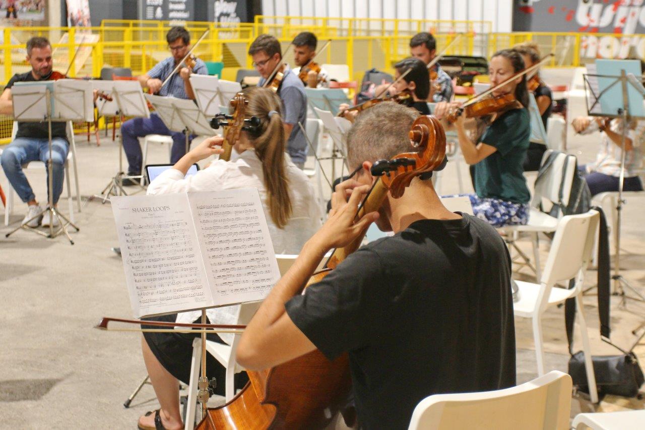 U Rijeku je stigao orkestar: Počele probe za No Borders Orchestra - Vimarsana News
