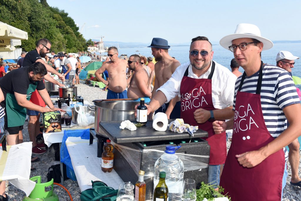 KOGA BRIGA Najukusniji brudet ekipe Tako Yaki, sav novac ide za nabavu robotiziranog egzoskeleta - Vimarsana News
