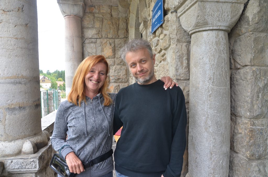 Ljetna škola pisanja: Posjetili smo školu u idiličnom okružju dvorca u Staroj Sušici - Vimarsana News