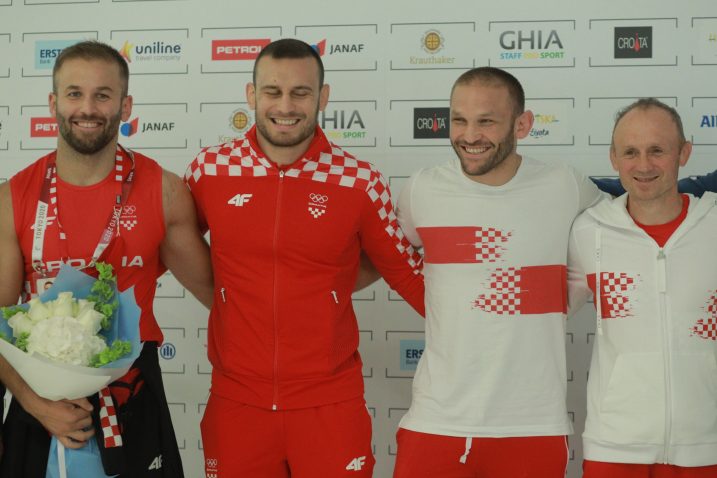 Božo Starčević, Ivana Huklek i njihovi treneri Nikola Starčević i Ihar Piatrenka/Foto: Hina