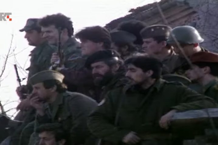 Pobunjeni Srbi kod Gline 1991. godine (ne prikazuje osobe iz teksta) / Foto Screenshot HRT