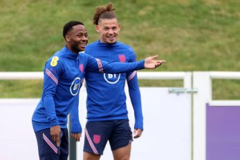 Raheem Sterling i Kalvin Phillips/Foto: REUTERS