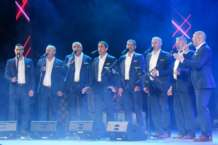 Klapa Tić - pobjednici finalne večeri MIK-a, Foto: Marko Gracin