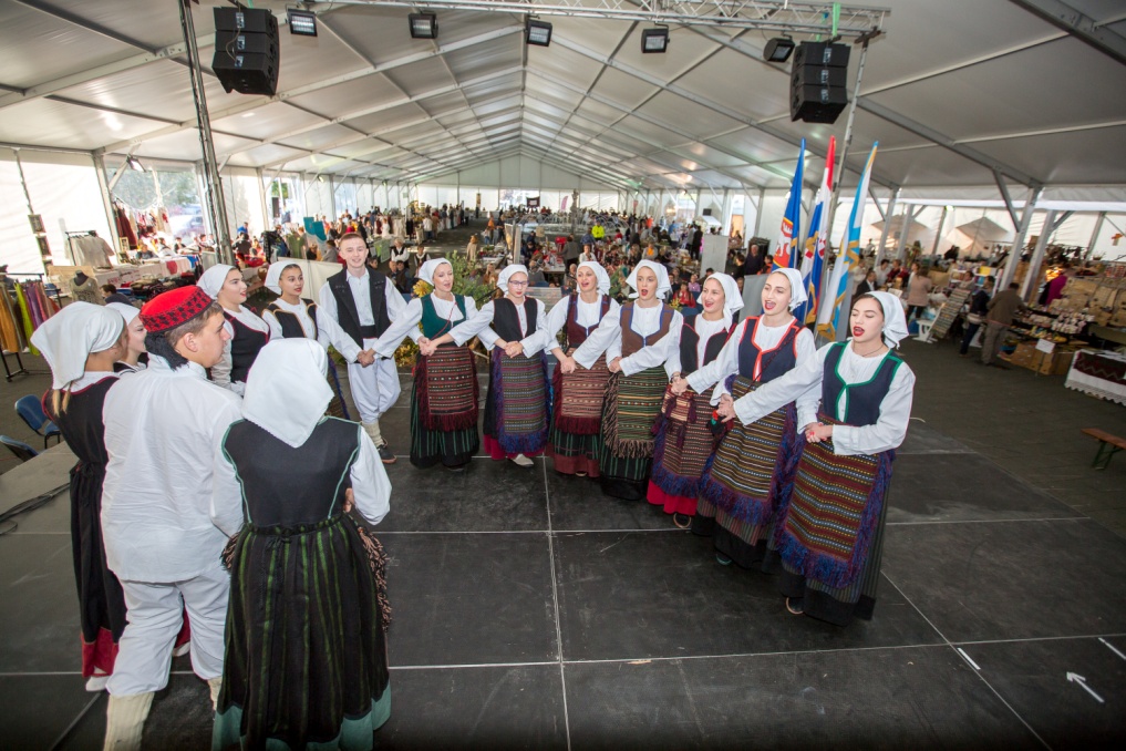 Jesen u Lici: Više od 200 izlagača prezentirat će bogatu ličku tradiciju i kulturu - Vimarsana News