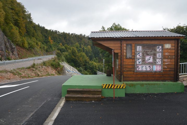 Uskoro kreću radovi na uređenju rampe za sanjkaše i postavljanje rasvjete na sanjkalištu Jezero/ Foto Marinko Krmpotić