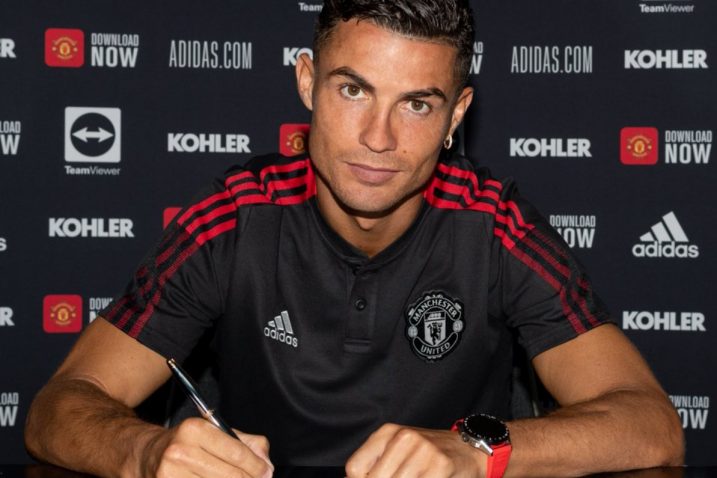 Cristiano Ronaldo potpisuje novi ugovor/Foto: Twitter