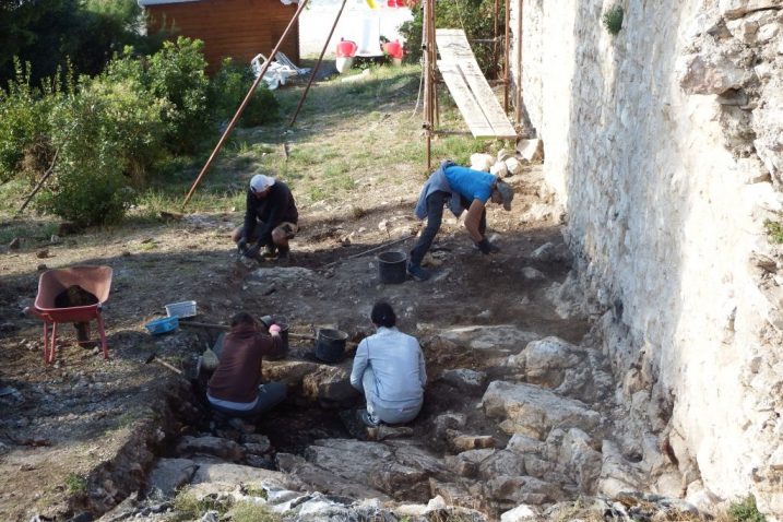 Nalazište utvrde Lopar i radovi na njemu / Foto F. DERANJA